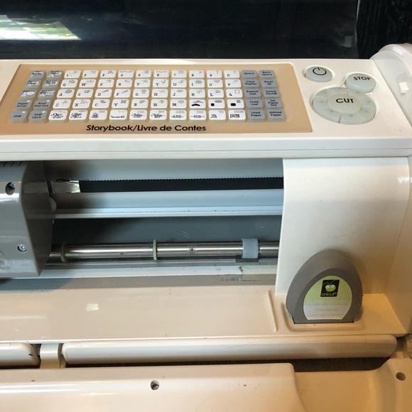 Cricut expression bundle! - Picture 4 of 8